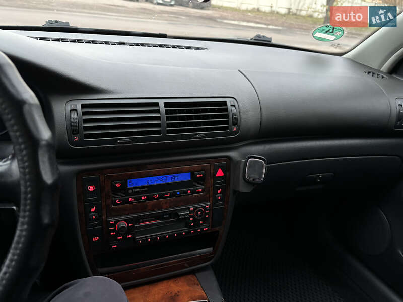 Универсал Volkswagen Passat 2004 в Чернигове