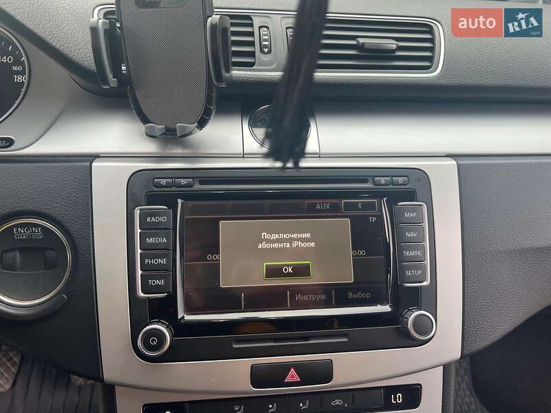 Універсал Volkswagen Passat 2013 в Львові