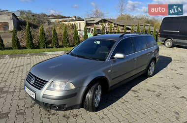 Универсал Volkswagen Passat 2003 в Ходорове