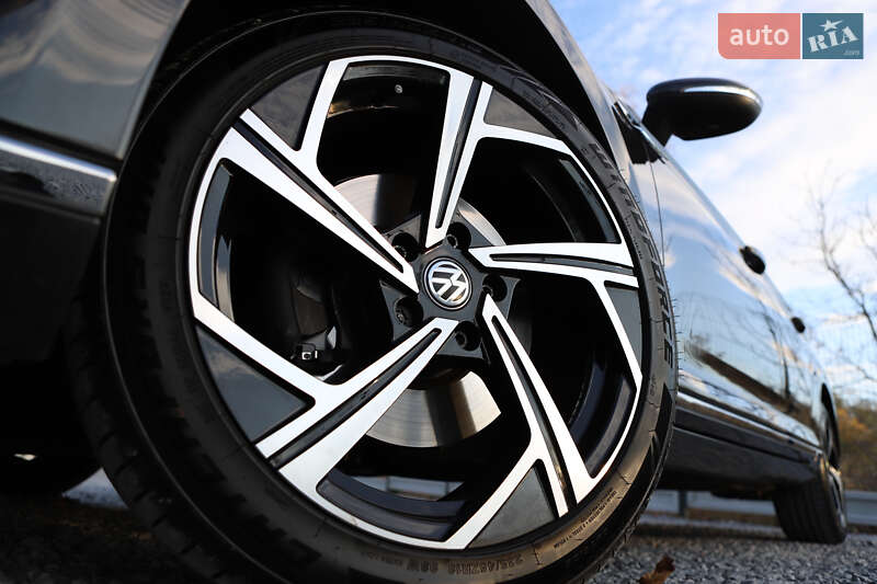 Универсал Volkswagen Passat 2023 в Дрогобыче фото 36 Универсал Volkswagen Passat 2023 в Дрогобыче