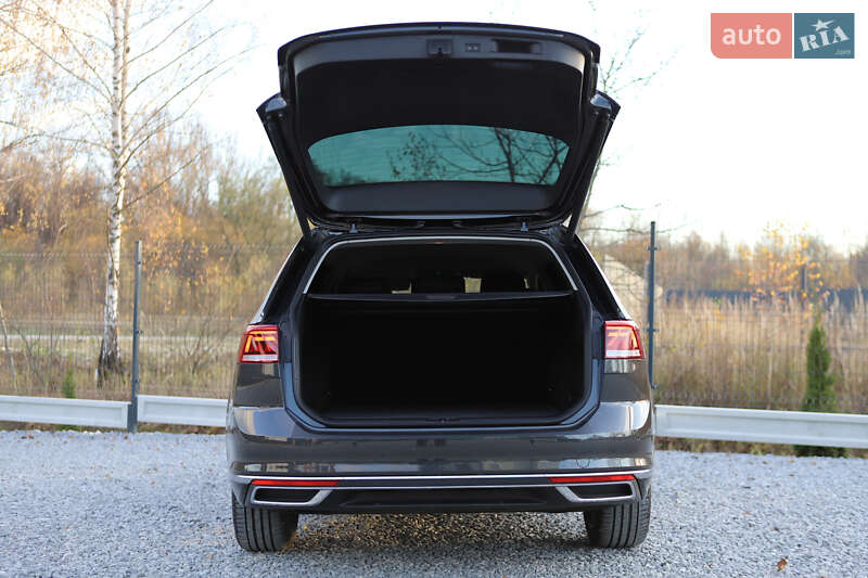 Универсал Volkswagen Passat 2023 в Дрогобыче фото 49 Универсал Volkswagen Passat 2023 в Дрогобыче