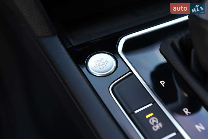 Универсал Volkswagen Passat 2023 в Дрогобыче фото 88 Универсал Volkswagen Passat 2023 в Дрогобыче