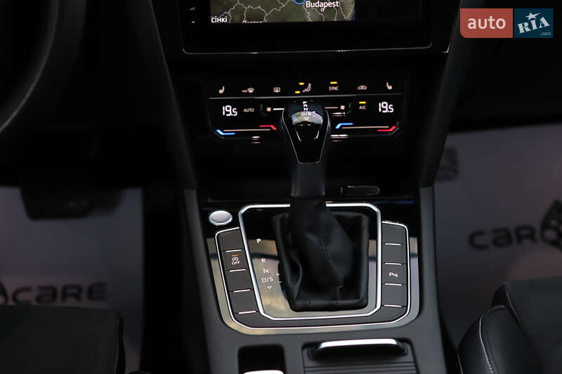 Универсал Volkswagen Passat 2023 в Дрогобыче фото 116 Универсал Volkswagen Passat 2023 в Дрогобыче