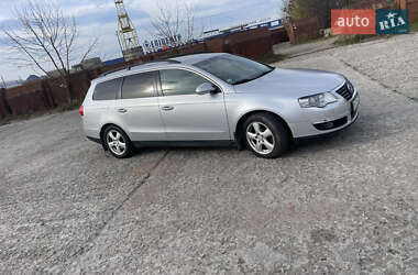 Универсал Volkswagen Passat 2009 в Калуше