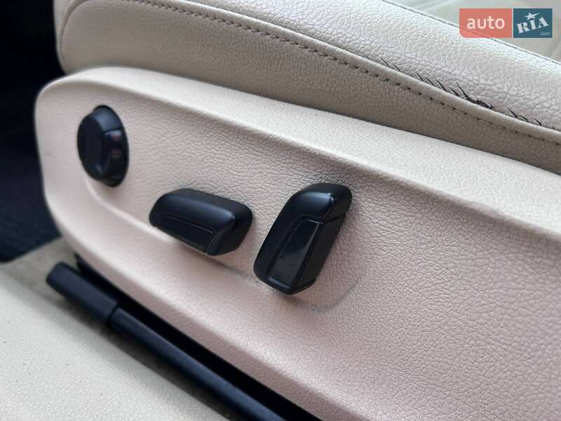 Седан Volkswagen Passat 2013 в Киеве фото 17 Седан Volkswagen Passat 2013 в Киеве