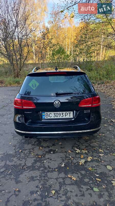 Универсал Volkswagen Passat 2012 в Львове