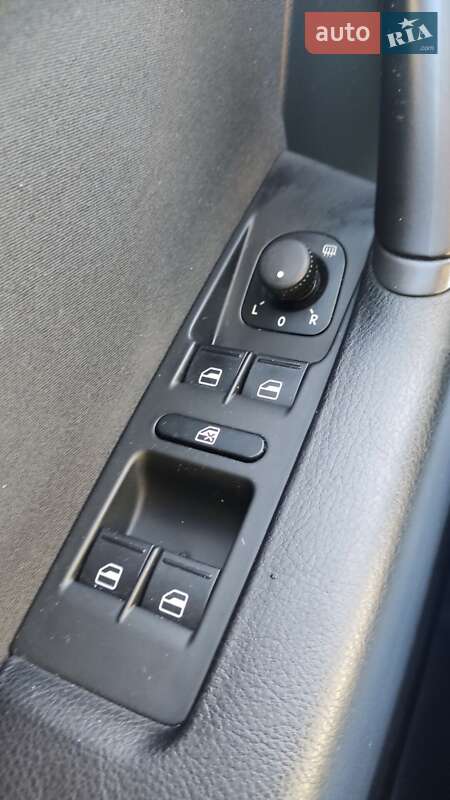 Универсал Volkswagen Passat 2012 в Львове