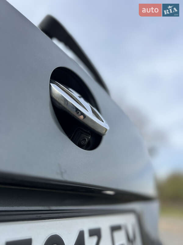 Універсал Volkswagen Passat 2016 в Києві