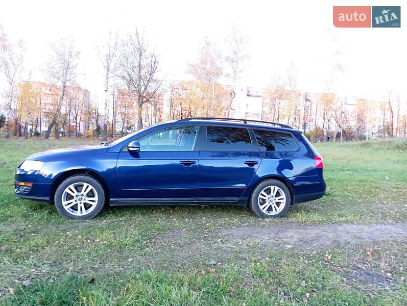 Универсал Volkswagen Passat 2005 в Красилове
