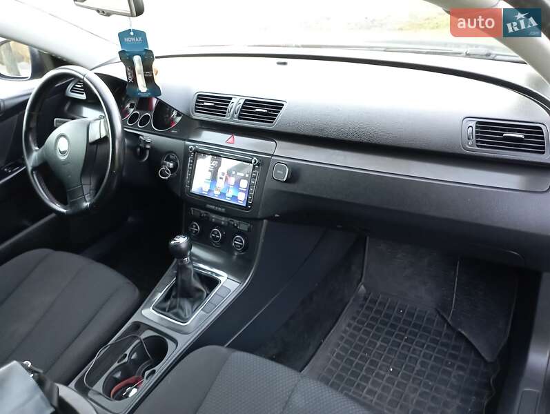 Универсал Volkswagen Passat 2005 в Красилове