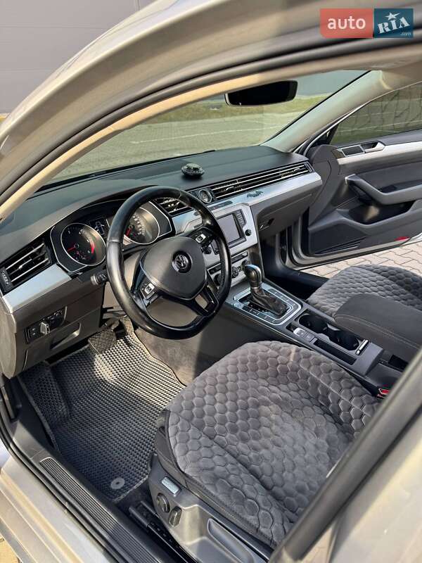 Универсал Volkswagen Passat 2015 в Ивано-Франковске фото 19 Универсал Volkswagen Passat 2015 в Ивано-Франковске