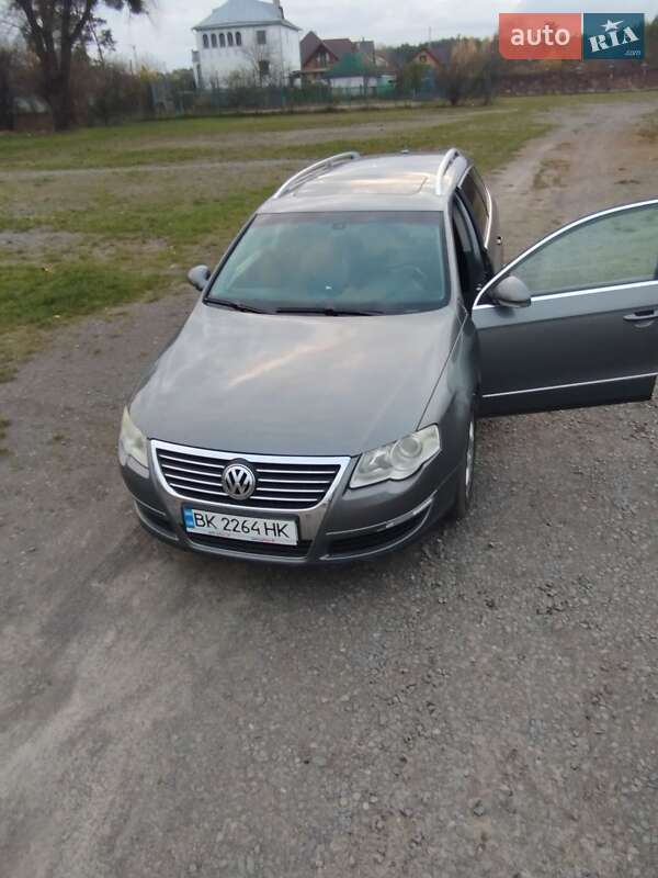 Универсал Volkswagen Passat 2007 в Сарнах