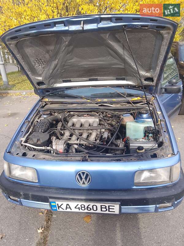 Седан Volkswagen Passat 1993 в Киеве фото 10 Седан Volkswagen Passat 1993 в Киеве