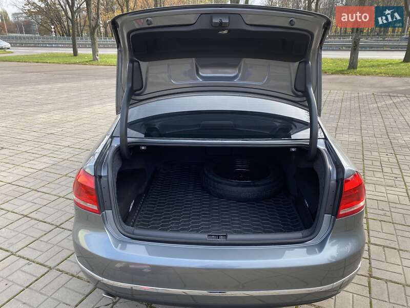 Седан Volkswagen Passat 2012 в Киеве фото 15 Седан Volkswagen Passat 2012 в Киеве