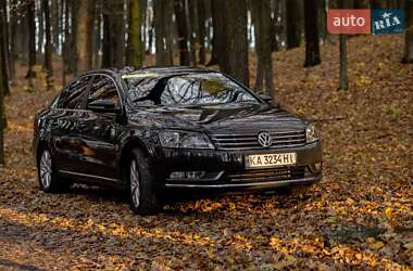 Седан Volkswagen Passat 2011 в Виннице