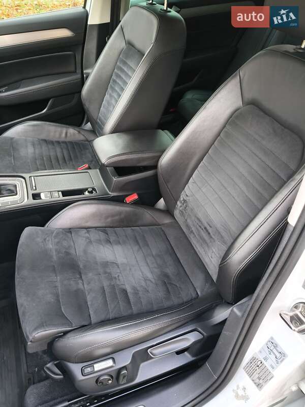Универсал Volkswagen Passat 2018 в Бережанах фото 16 Универсал Volkswagen Passat 2018 в Бережанах