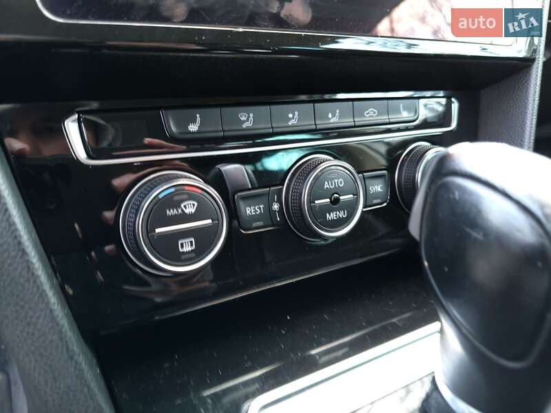 Универсал Volkswagen Passat 2018 в Бережанах фото 29 Универсал Volkswagen Passat 2018 в Бережанах