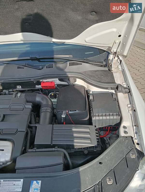 Универсал Volkswagen Passat 2009 в Киеве фото 37 Универсал Volkswagen Passat 2009 в Киеве