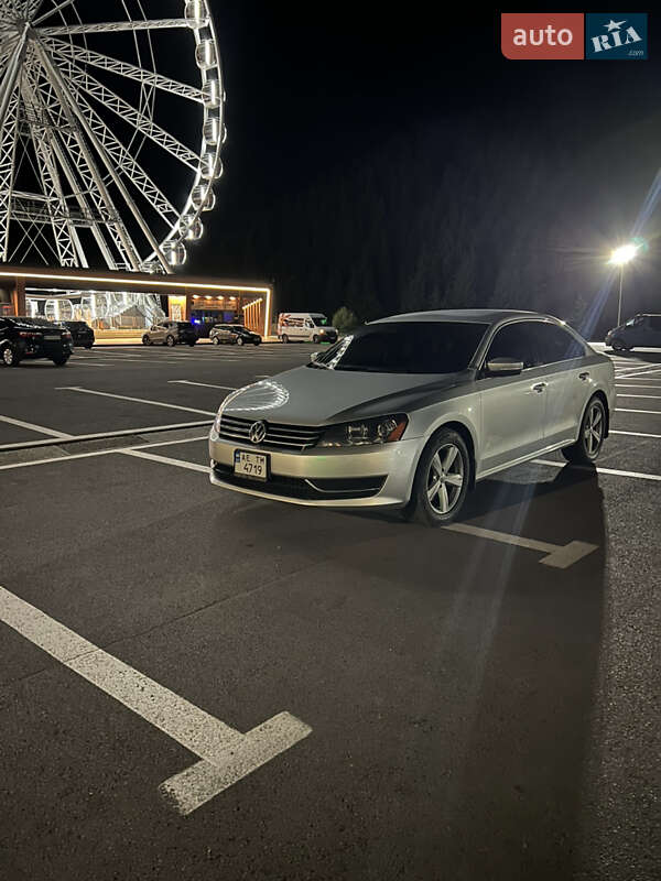 Седан Volkswagen Passat 2013 в Днепре фото 23 Седан Volkswagen Passat 2013 в Днепре
