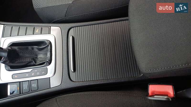 Седан Volkswagen Passat 2011 в Дрогобыче фото 46 Седан Volkswagen Passat 2011 в Дрогобыче