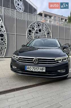 Универсал Volkswagen Passat 2019 в Ужгороде