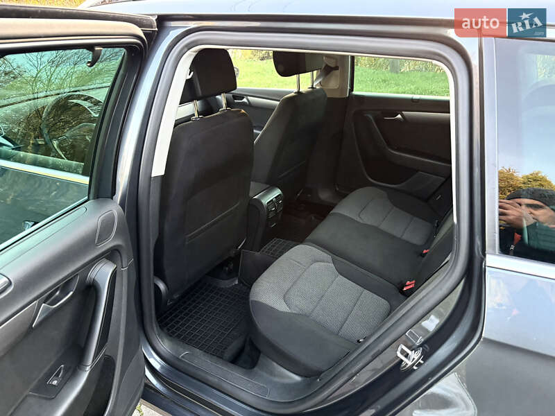 Універсал Volkswagen Passat 2014 в Джулинці