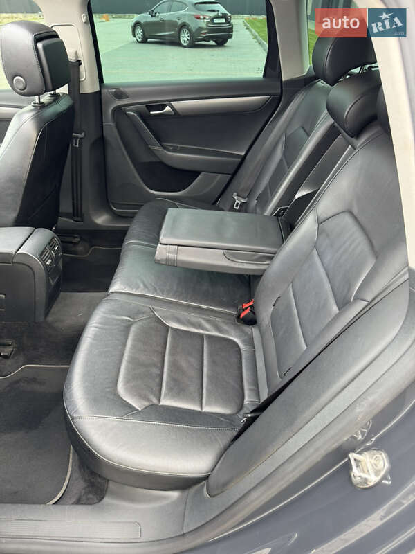 Универсал Volkswagen Passat 2014 в Ужгороде