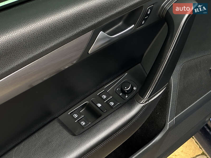 Универсал Volkswagen Passat 2014 в Самборе