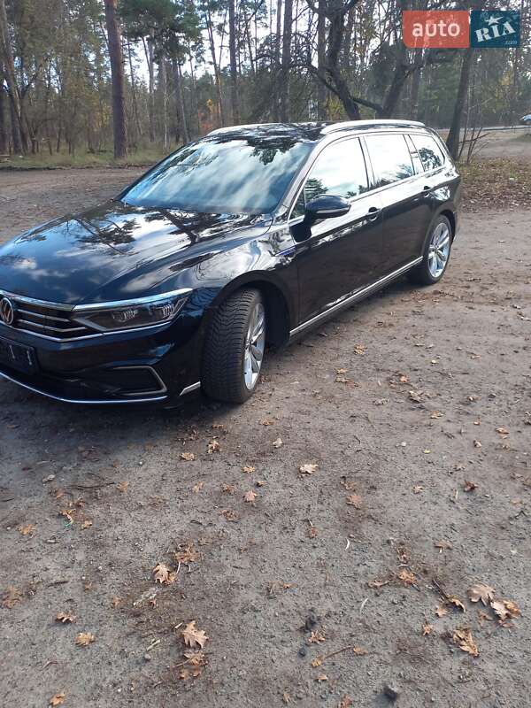 Универсал Volkswagen Passat 2021 в Черкассах