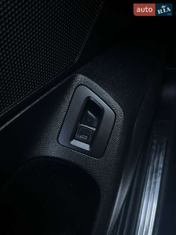 Седан Volkswagen Passat 2016 в Виннице фото 27 Седан Volkswagen Passat 2016 в Виннице