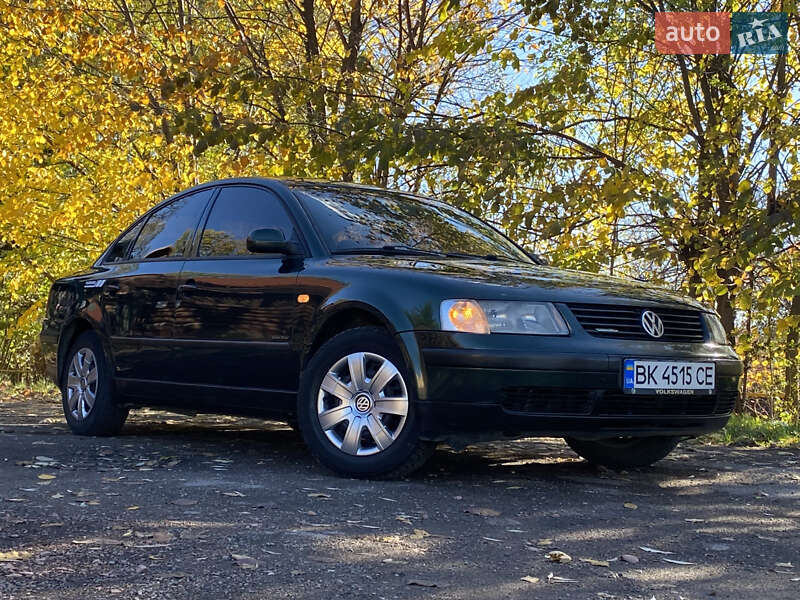 Volkswagen Passat 1999 Volkswagen Passat 1999