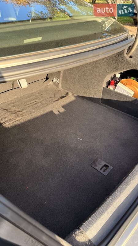 Седан Volkswagen Passat 2009 в Одессе