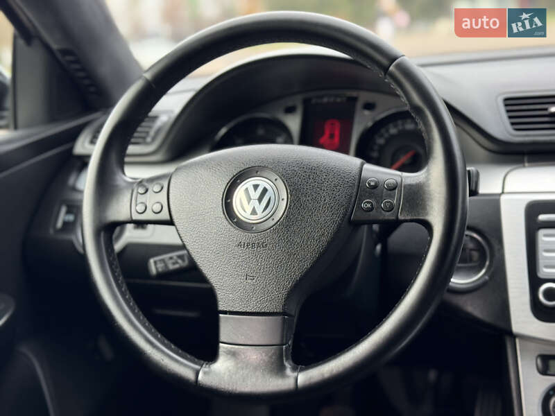 Универсал Volkswagen Passat 2007 в Ровно