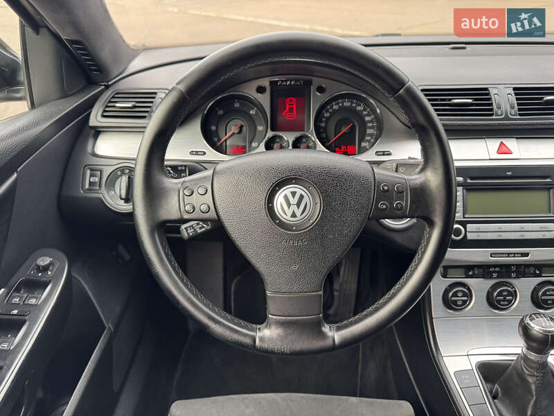 Универсал Volkswagen Passat 2007 в Ровно