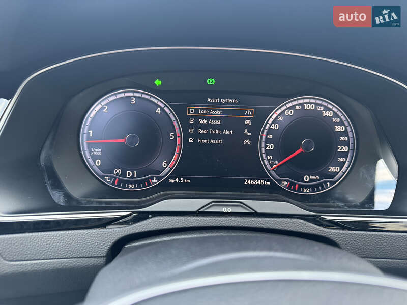 Універсал Volkswagen Passat 2016 в Тернополі фото 32 Універсал Volkswagen Passat 2016 в Тернополі