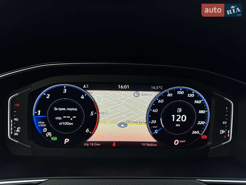 Универсал Volkswagen Passat 2021 в Луцке