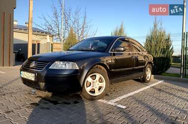 Седан Volkswagen Passat 2001 в Виннице