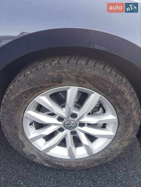 Универсал Volkswagen Passat 2016 в Казатине