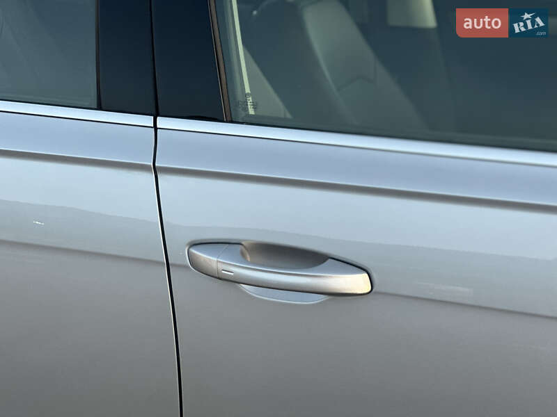 Седан Volkswagen Passat 2021 в Киеве