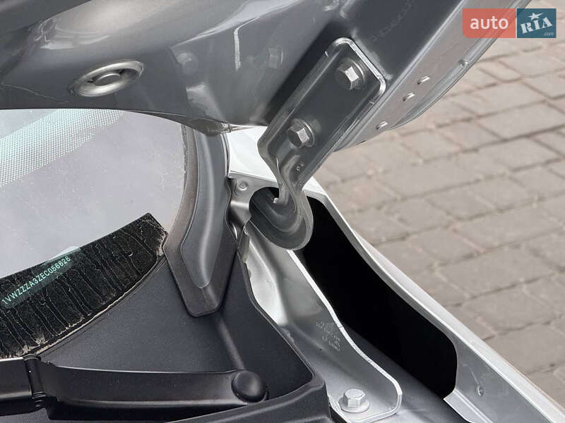 Седан Volkswagen Passat 2014 в Одесі фото 58 Седан Volkswagen Passat 2014 в Одесі