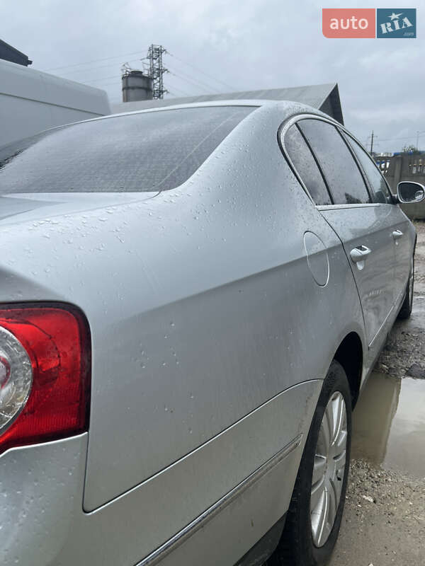 Седан Volkswagen Passat 2006 в Трускавце