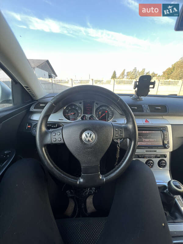 Седан Volkswagen Passat 2006 в Трускавце
