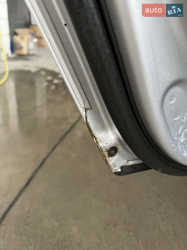 Седан Volkswagen Passat 2006 в Трускавце