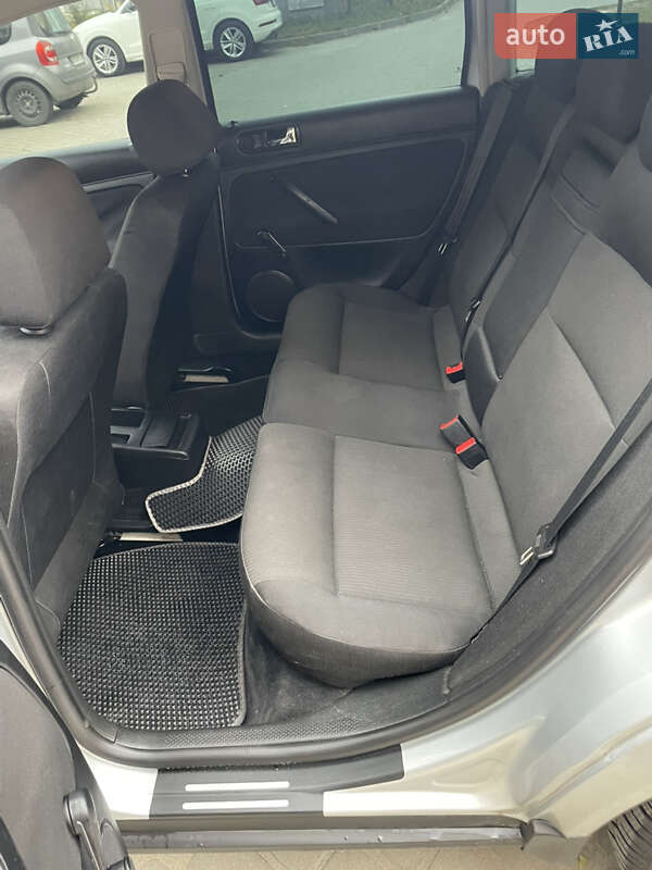 Універсал Volkswagen Passat 2002 в Львові фото 20 Універсал Volkswagen Passat 2002 в Львові