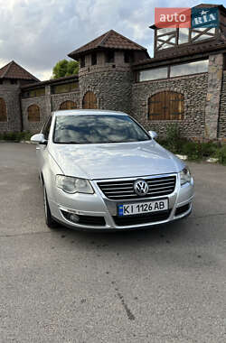 Седан Volkswagen Passat 2006 в Борисполе