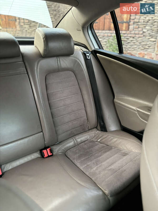 Седан Volkswagen Passat 2006 в Борисполе