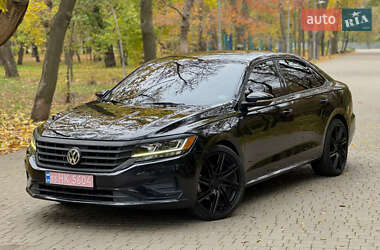 Седан Volkswagen Passat 2020 в Одессе