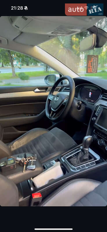 Универсал Volkswagen Passat 2015 в Хмельницком фото 9 Универсал Volkswagen Passat 2015 в Хмельницком