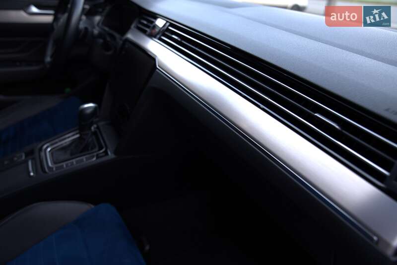 Універсал Volkswagen Passat 2020 в Полтаві