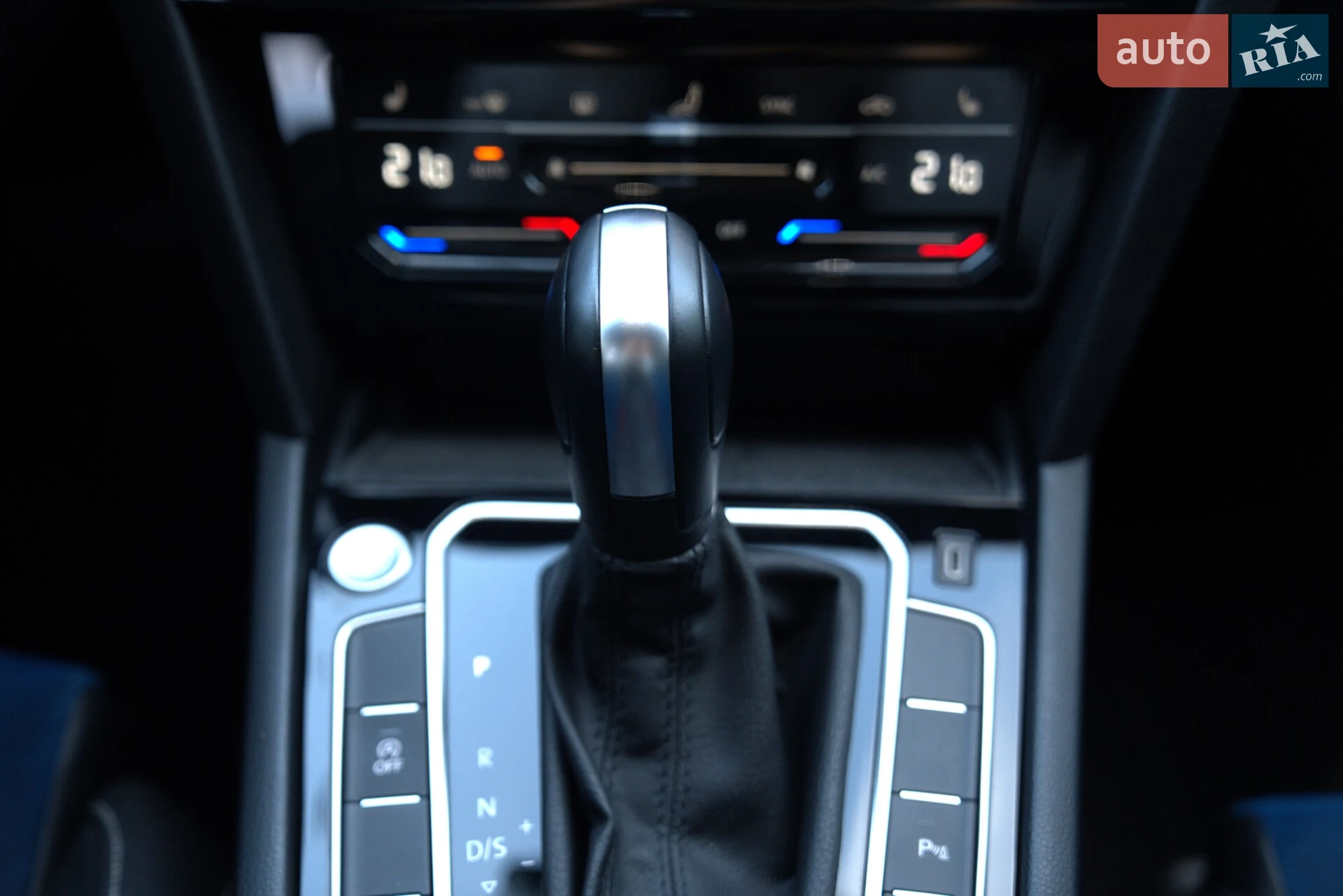 2020 Volkswagen Passat - мініатюра 36